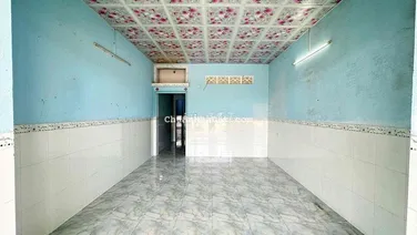 Nhà 4x30 Mặt tiền đường nhựa 9m . gần trường học . hồ bơi .vv