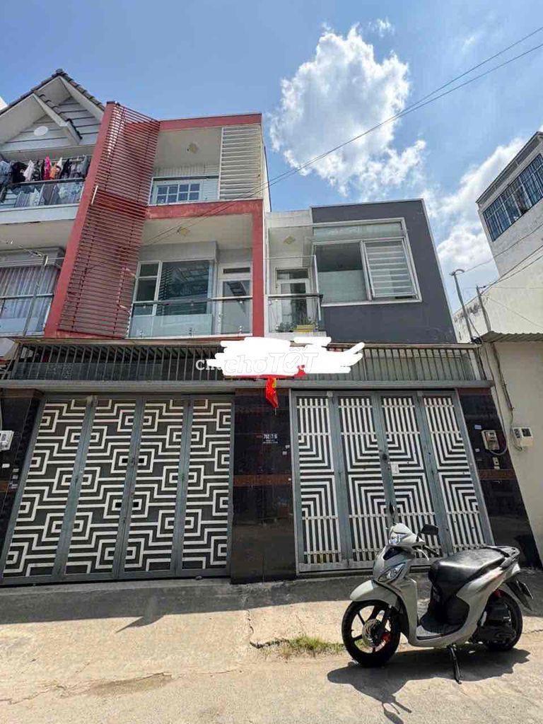Nhà 1/Hương Lộ 2, 8*14, chia làm 2 căn cho thuê( căn 1 lầu và căn 3 tấ