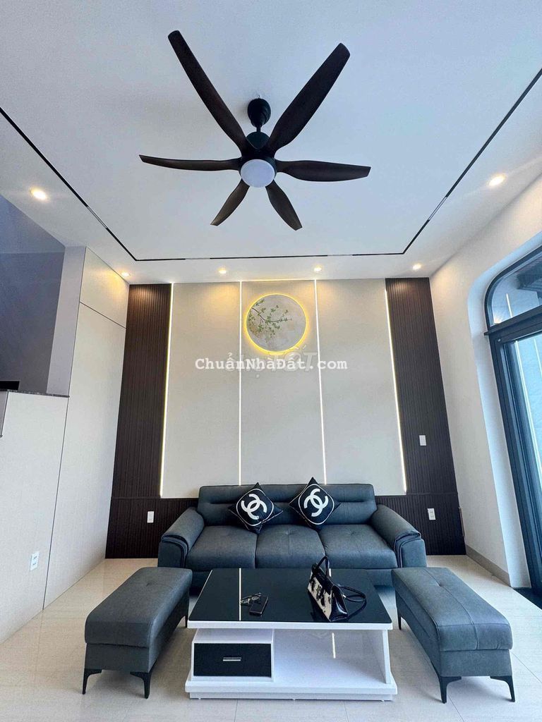 NHÀ 3 TẦNG ĐƯỜNG 10m5 VĂN TIẾN DŨNG, Hoà Xuân, Đà Nẵng, trục đường buô