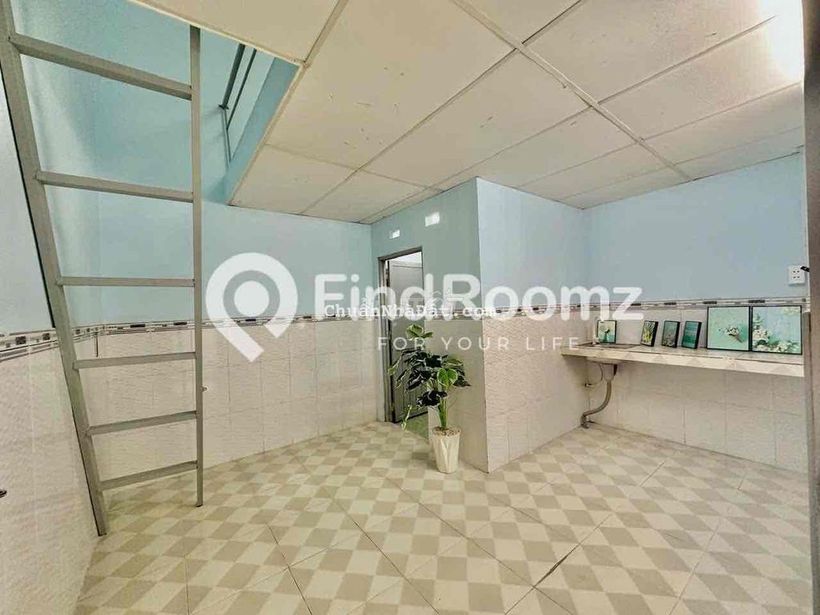 DUPLEX 1 TRỆT 1 LẦU GÁC CAO 2 MÉT NGAY NGUYỄN VĂN CÔNG 🔥