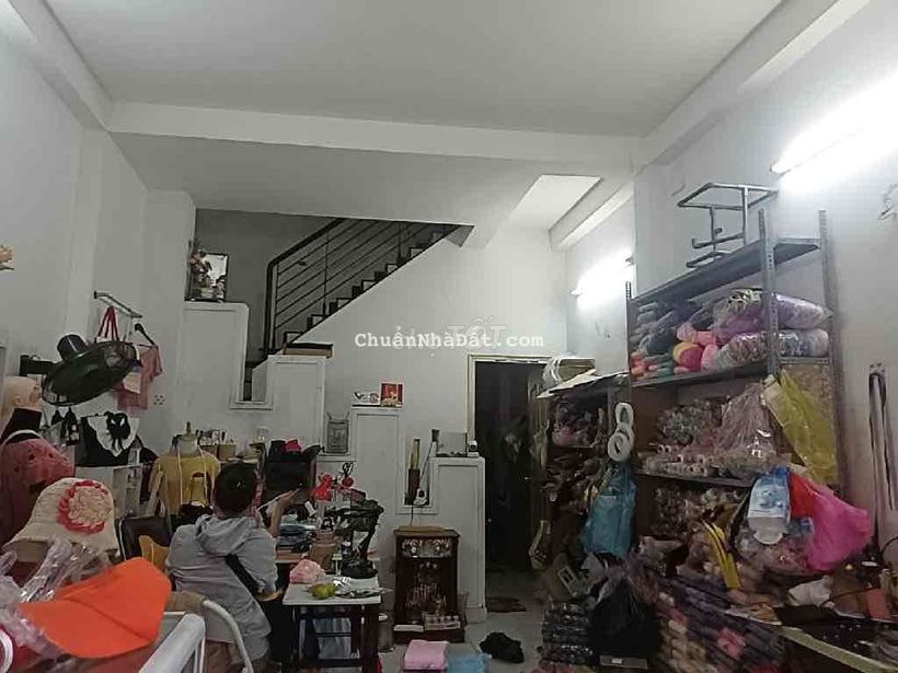 BÁN GẤP NHÀ BÌNH TÂN LÊ VĂN QUỚI, NGANG 4, 4PN, GIÁ 6,3 TỶ