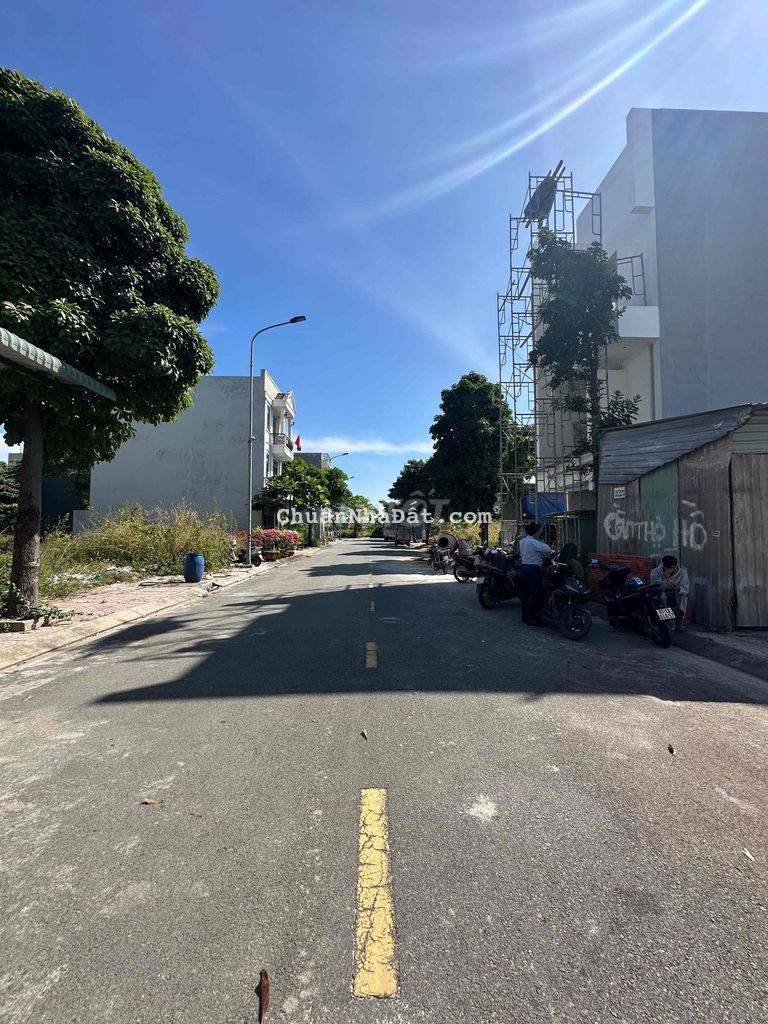 BÁN ĐẤT ĐƯỜNG TRỤC CHÍNH KDC PHÚC ĐẠT - ĐƯỜNG DT743 - P. TÂN ĐÔNG HIÊP