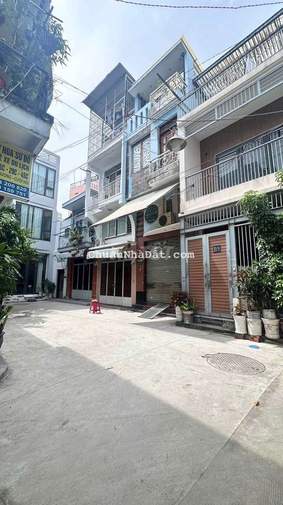 Cho thuê nhà đg.bắc hải.p6.tân bình