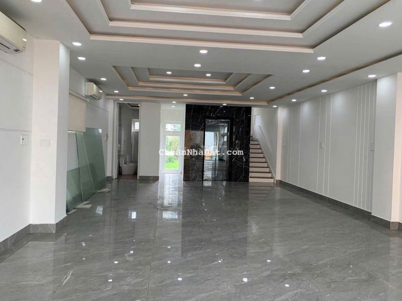 Cho thuê nhà The Seasons ngay Lotte Mart giá rẻ 8tr/ tháng. Dt 6x25