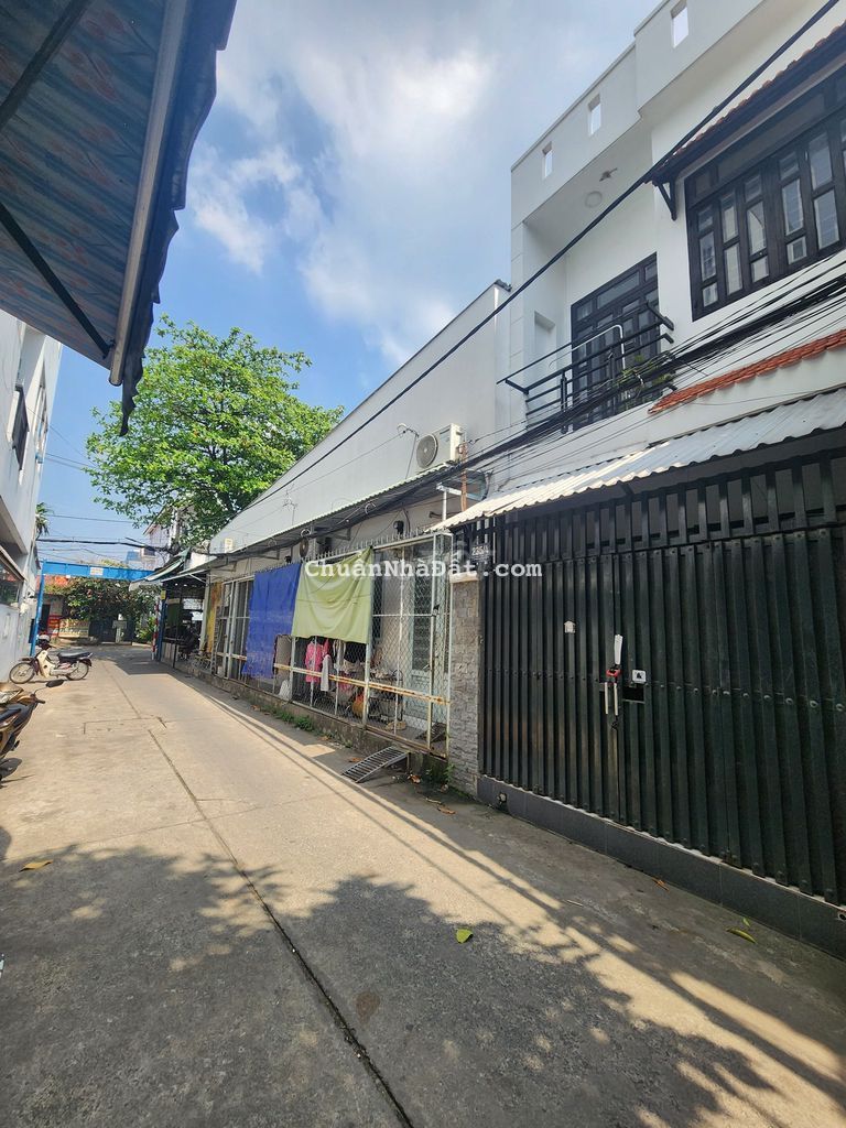 Hàng Hiếm, 4 x 10 hẻm xe hơi, sổ riêng, giá 3 tỷ 850tr thương lượng