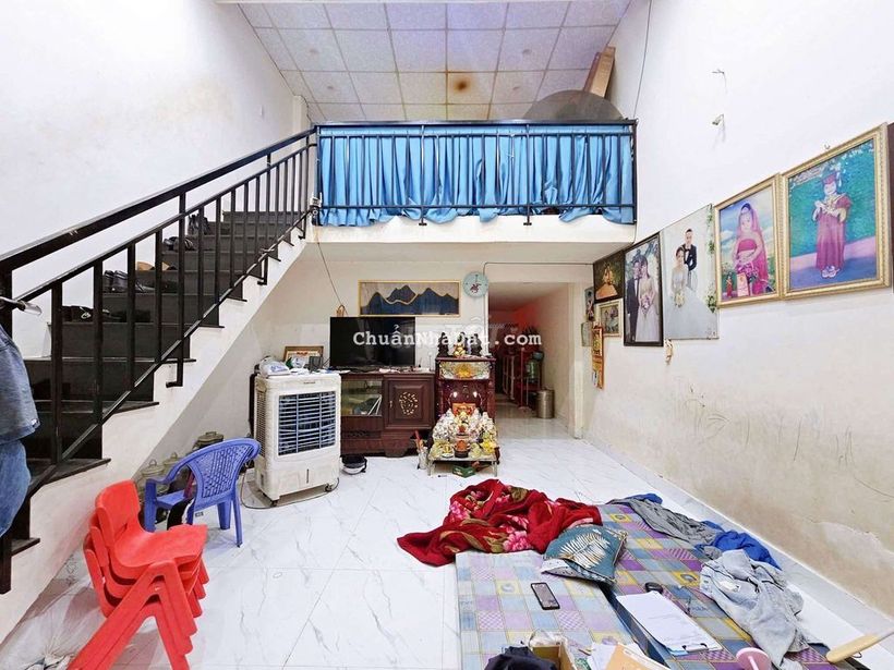 Bán nhà gác lửng kiệt Tô Hiệu Đà Nẵng🫠🐳
Nhà 2 phòng ngủ Giá 3ty150tl