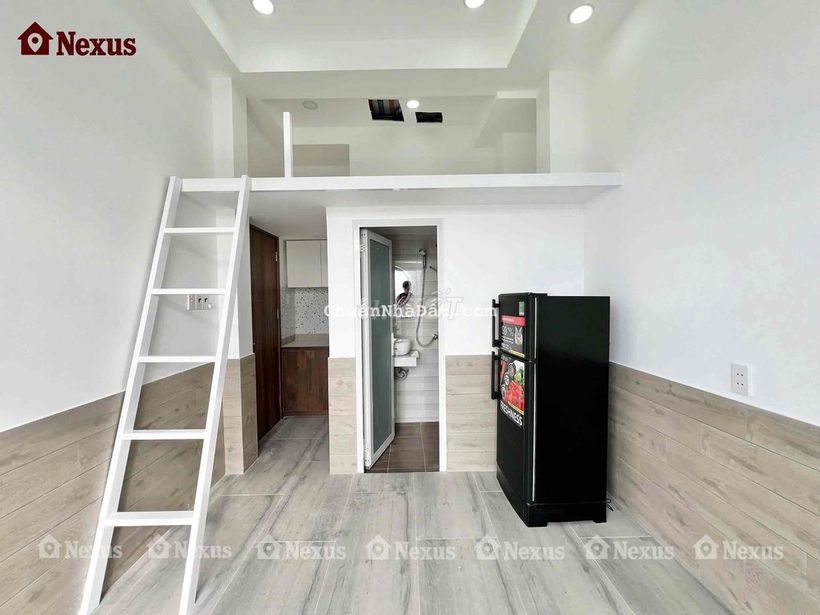 Nhà mới xây có ban công full nội thất gần Parc Mall, nhà thờ Nam Hải