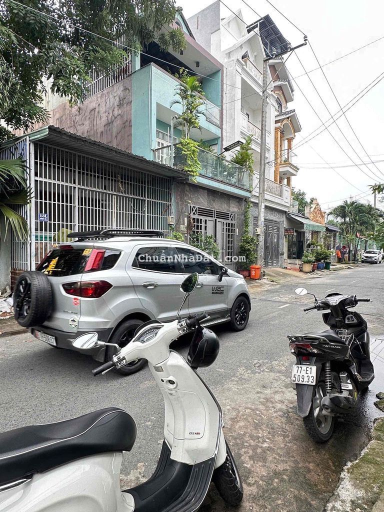 NHÀ MẶT TIỀN-KHU LÊ VĂN QUỚI -Diện tích: 5m x 20m