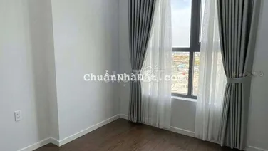 Mình Pass Lại Phòng Master Trong Căn 2PN ở Bcons Bee. Full Nội Thất