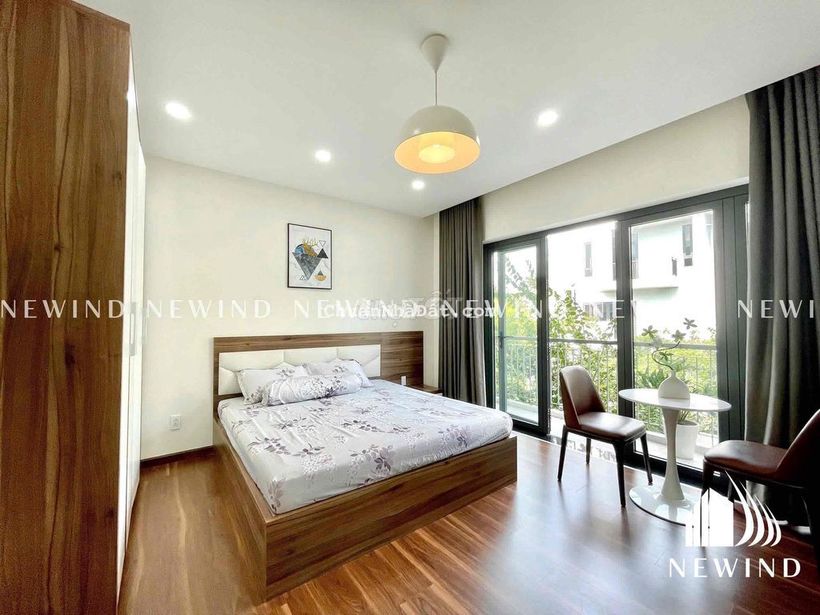 STUDIO BAN CÔNG SÁT LOTTE MART Q7, PV GAS TOWER, TDTU, RMIT, Q1, Q4