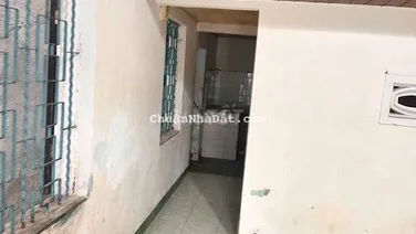 Bán đất tặng nhà C4 3 mặt thoáng