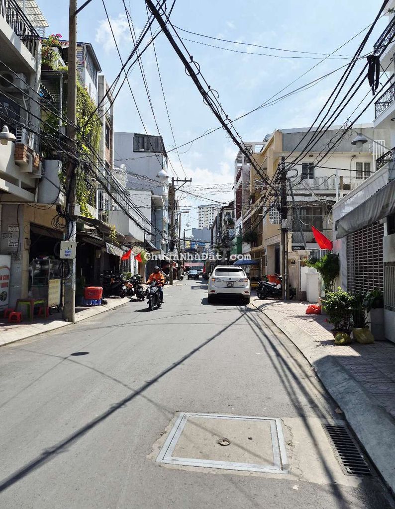 Bán gấp nhà ngay ngã 5 Bình Hòa, DT 83m, Bình Lợi Trung, Bình Thạnh