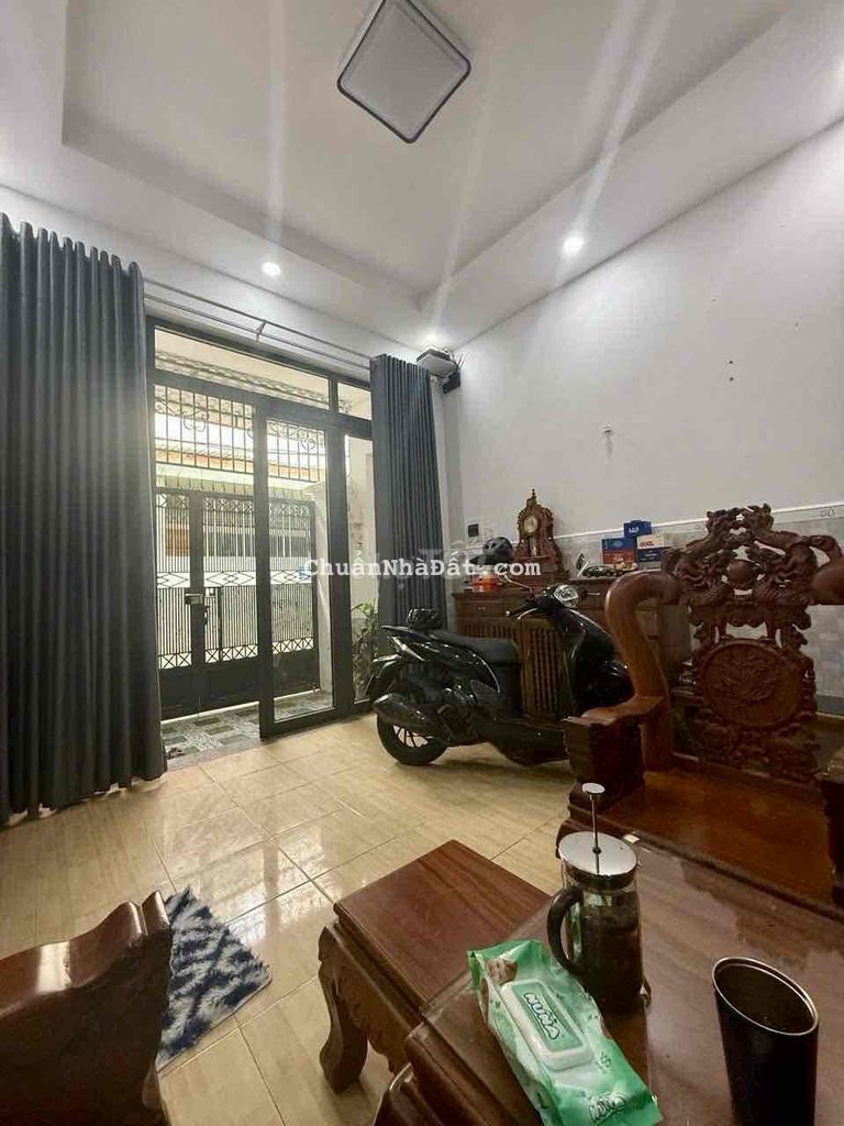 NHÀ 2 TẦNG ĐÚC KIÊN CỐ,ĐƯỜNG PHẠM VĂN BẠCH.P15.TB