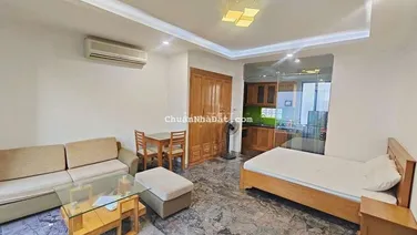 1/1 trống STUDIO 40m2 full đồ, dọn phòng 1 lần/tuần, BA ĐÌNH