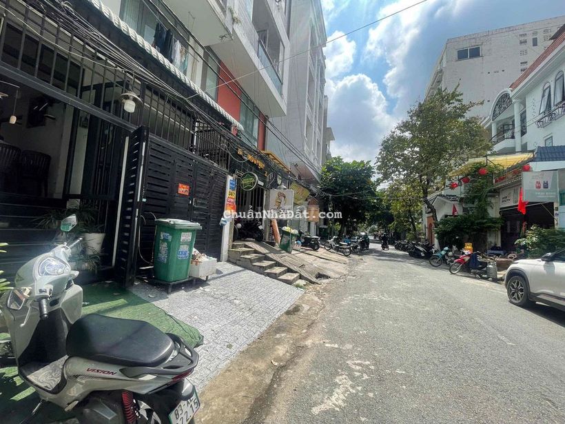 Cho thuê mặt bằng mặt tiền đường số 49, Tân Quy