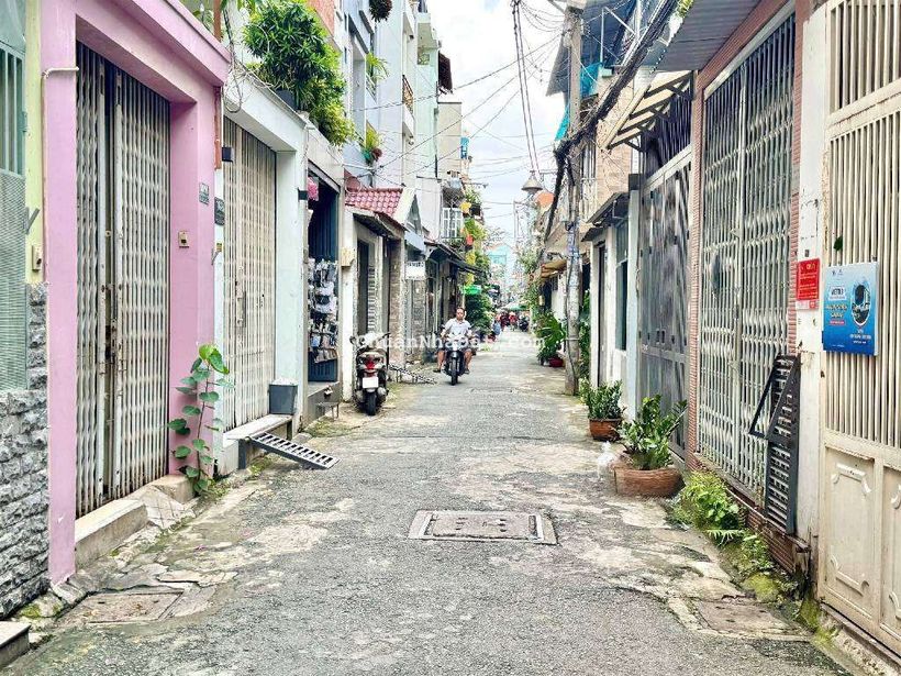 🏠Bán Nhà , Đường Hoàng Văn Thụ, P 4 Tân Bình 4,3M 57M2, Giá :6Tỷ