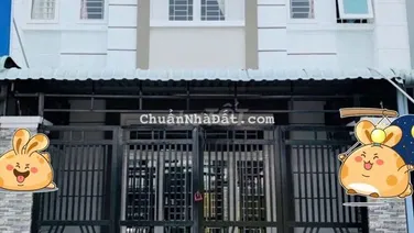 Bán nhà 1 trệt 1 lầu trục chính Khu Hoàng Quân Cần Thơ