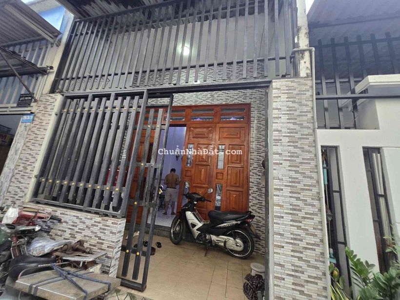 Nhà Cấp 4 Có Gác Gần Vincom Dĩ An