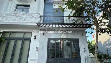 Cho Thuê Nhà Trệt Lầu 3 Phòng Ngủ Khu Văn Hoá Tây Đô Hưng Thạnh