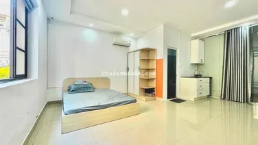 Studio rộng 40m2 full nội thất nằm trong KDC Cityland Park Hills