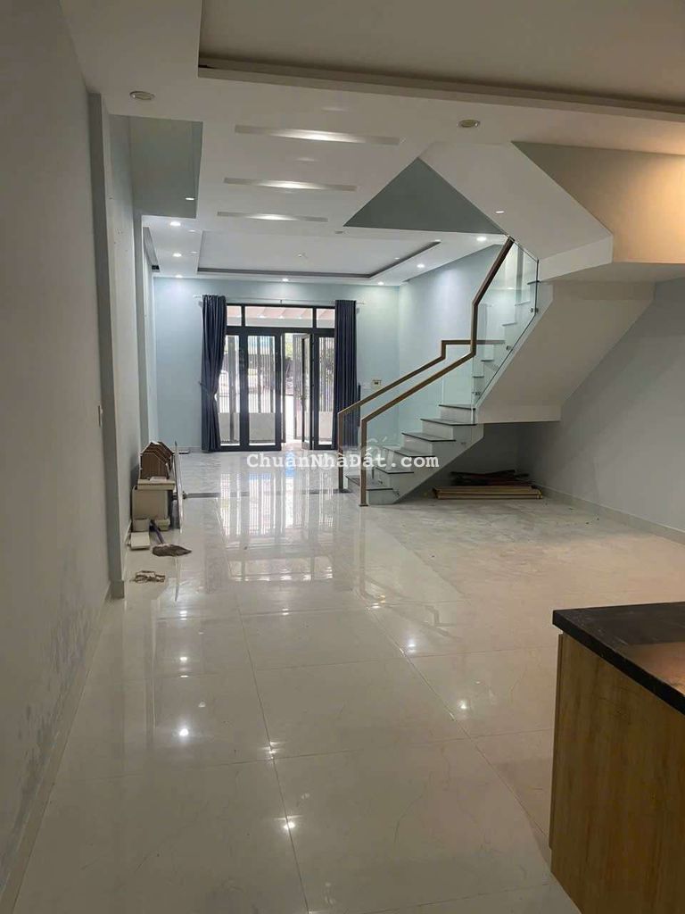 NHÀ ĐẸP MỚI 2 TẦNG 2PN MẶT TIỀN MAI CHÍ THỌ