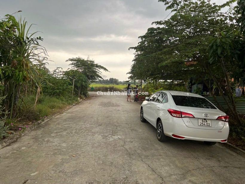 Bán nhanh 186m2 đất full thổ cư đường số 11 TT Thạnh Hoá Long An