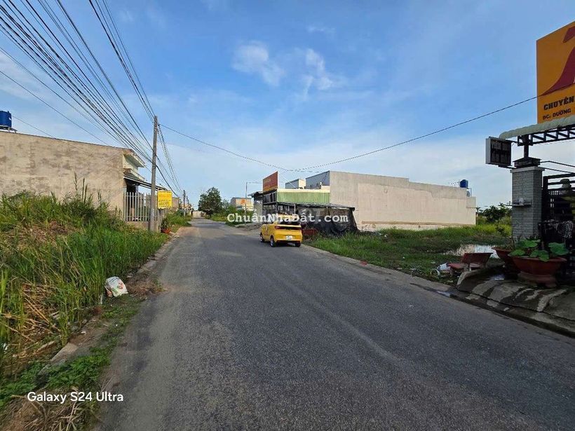 Bán đất KDC Tân Đức cạnh UBND 125m2 chính chủ KD buôn bán tốt