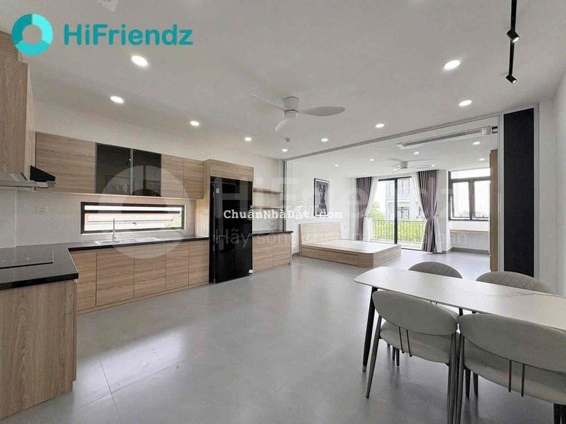 CHO THUÊ CĂN HỘ CHUNG CƯ FULL NỘI THẤT RỘNG 60M2 BAN CÔNG MỚI