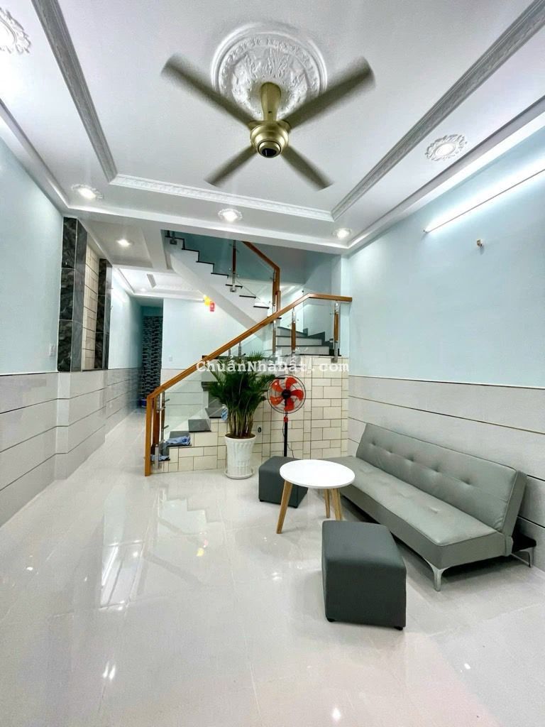 Bán nhà đẹp giáp Tô Hiệu- 48 m2 - nhỉnh 4 tỷ