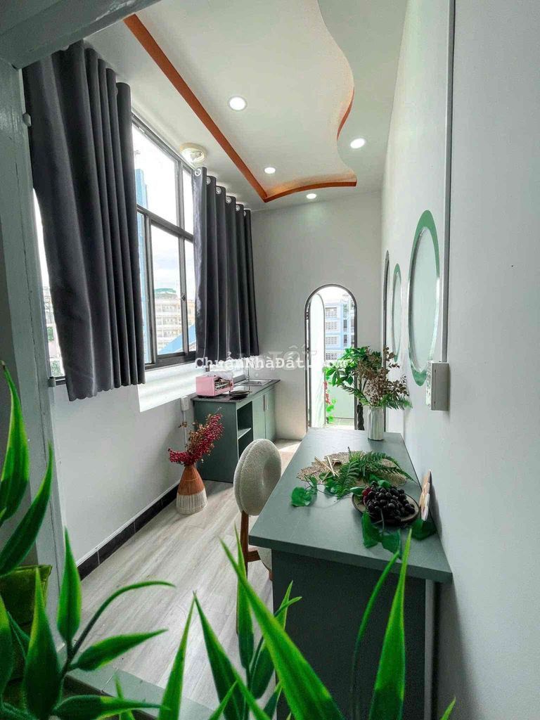 🔥🔥CĂN HỘ Dịch Vụ 2 Phòng Ngủ 1WC _ BanCol thoáng _ View kính _ Free Xe