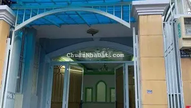 Quận 11, chủ cần bán gấp giá tốt cho khách, nhà vuông vức, sổ đủ