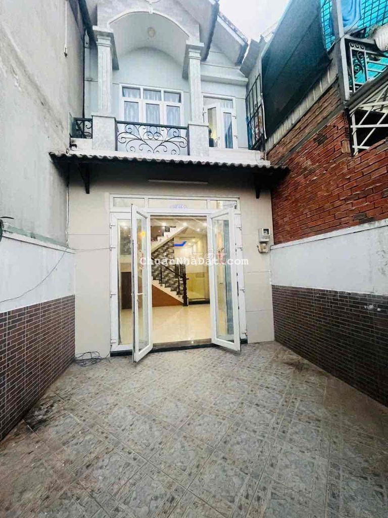 nhà mặt tiền Thạnh Lộc 42