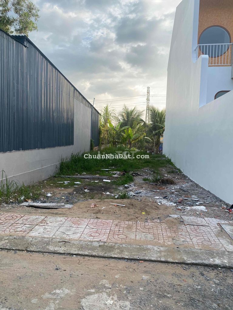 Đất sổ đỏ 119m2 đường nguyễn văn lâu