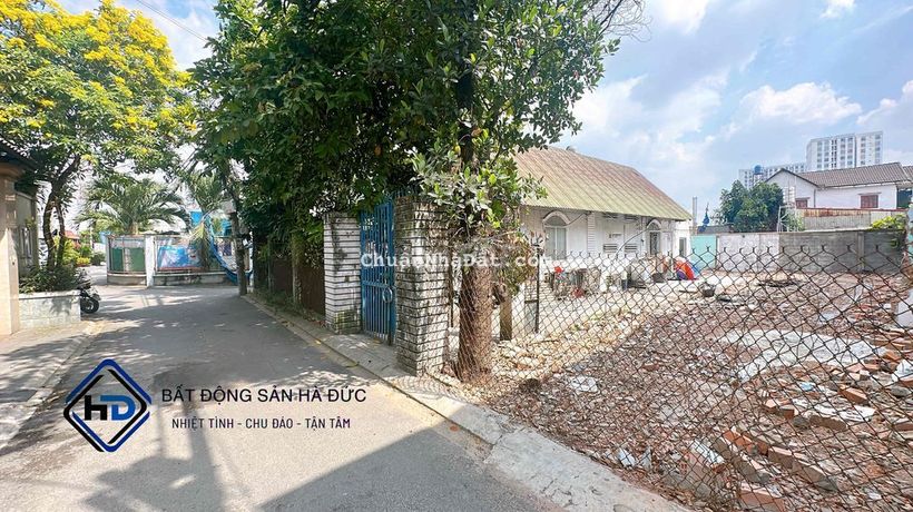 Bán 2 lô đất hẻm nhựa thông gần siêu thị Metro giáp Gò Vấp