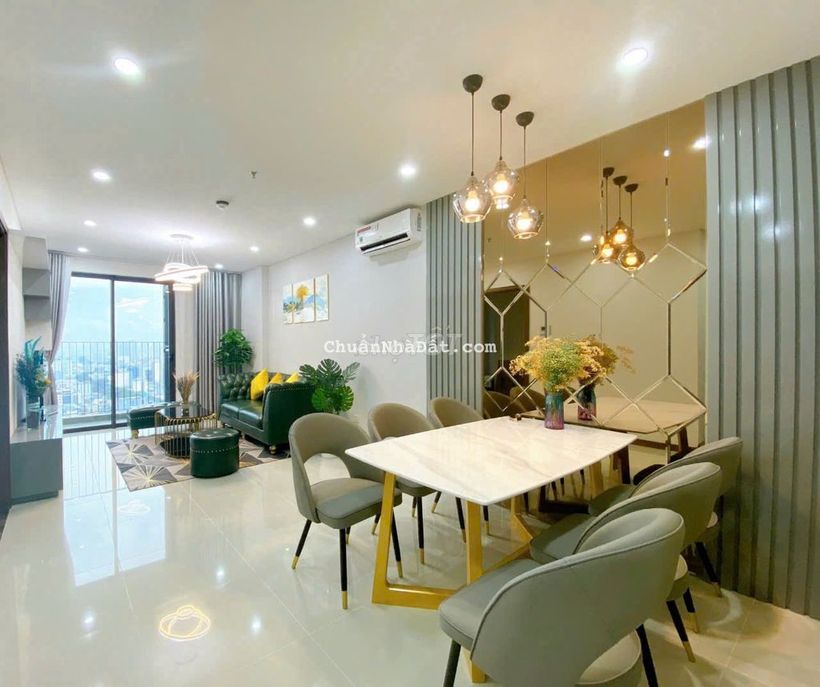 Bán gấp căn hộ Richstar  90m2 - 3 Phòng - 2WC nhà đẹp, Giá: 4.3 tỷ