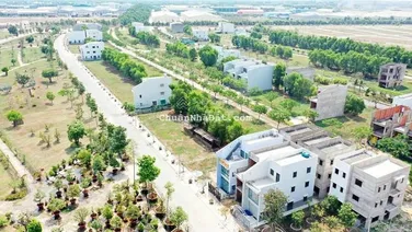 KẸT TIỀN CẦN RA GẤP NỀN LÀNG SEN VN GIÁ CHƯA TỚI 6.4 TR/M2