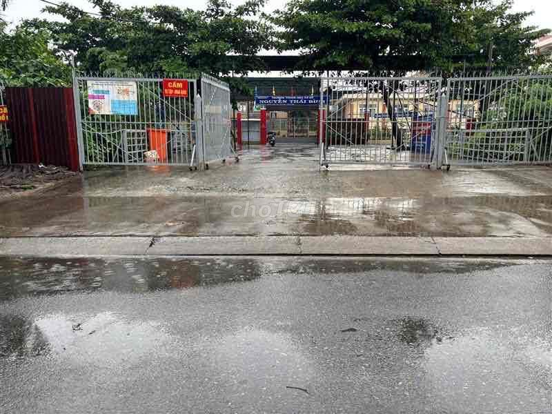 ĐẤT MẶT TIỀN ĐỐI DIỆN TRƯỜNG HỌC NGUYỄN THÁI BÌNH KHU DÂN CƯ BÌNH HƯNH