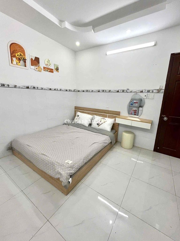 Phòng Đẹp đặng thùy trâm, gần văn lang, giá rẻ full nội thấp tiện nghi