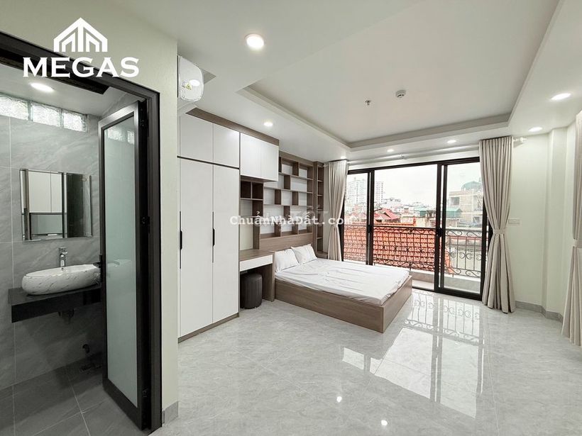 CHO THUÊ STUDIO BAN CÔNG FULL NỘI THẤT NGAY HỒ TÂY - NGOẠI GIAO ĐOÀN