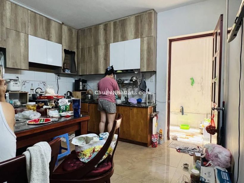 Hàng Hiếm Chủ gấp bán - 2 tầng 3PN Lã Xuân Oai - 75m2 chỉ nhỉnh 5 tỷ