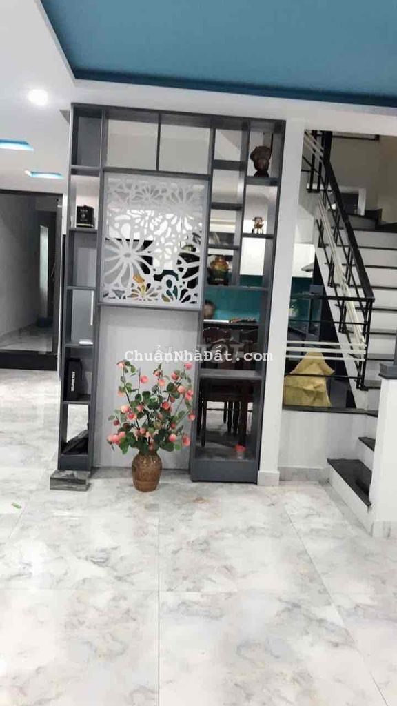 CHO THUÊ NHÀ KIỆT OTO GẦN ĐƯỜNG CHÍNH HOÀNG MINH THẢO - ĐH DUY TÂN