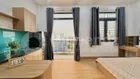 cho thuê căn hộ dịch vụ ban công full nội thất gần vincom Lê văn việt