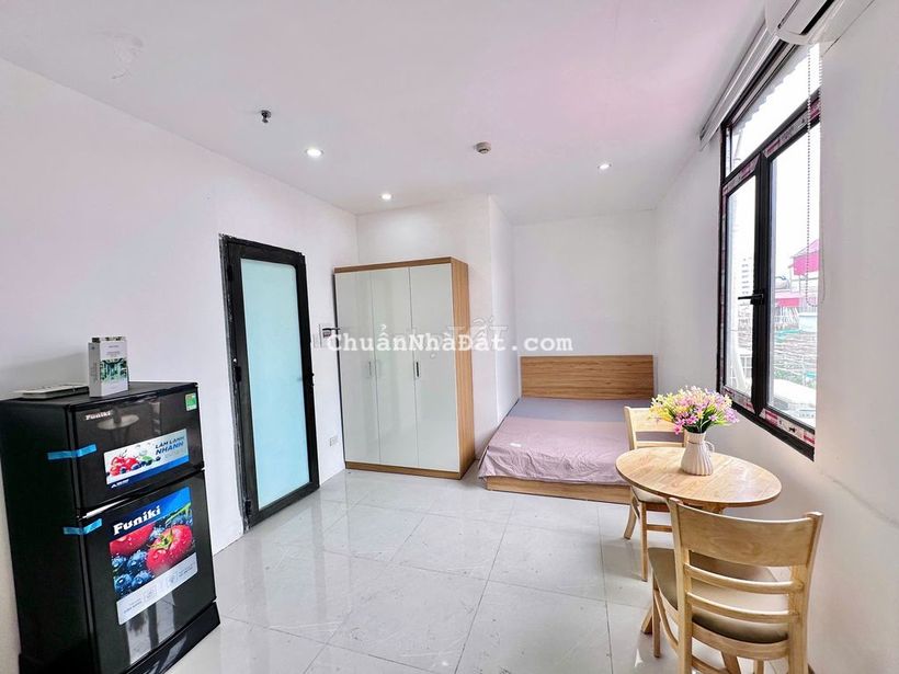 Phòng Full đồ cả máy giặt Nguyễn Văn Huyên chỉ 4tr8/tháng