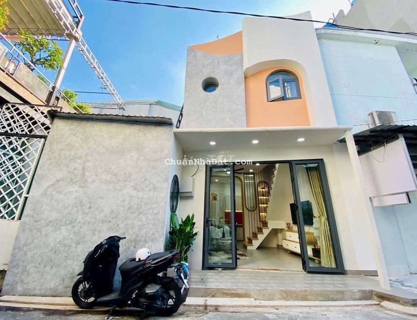 NHÀ HẺM XE HƠI MỚI 100% NHƯ HÌNH ẢNH FUNL NỘI THẤT KHU VỰC AN NINH