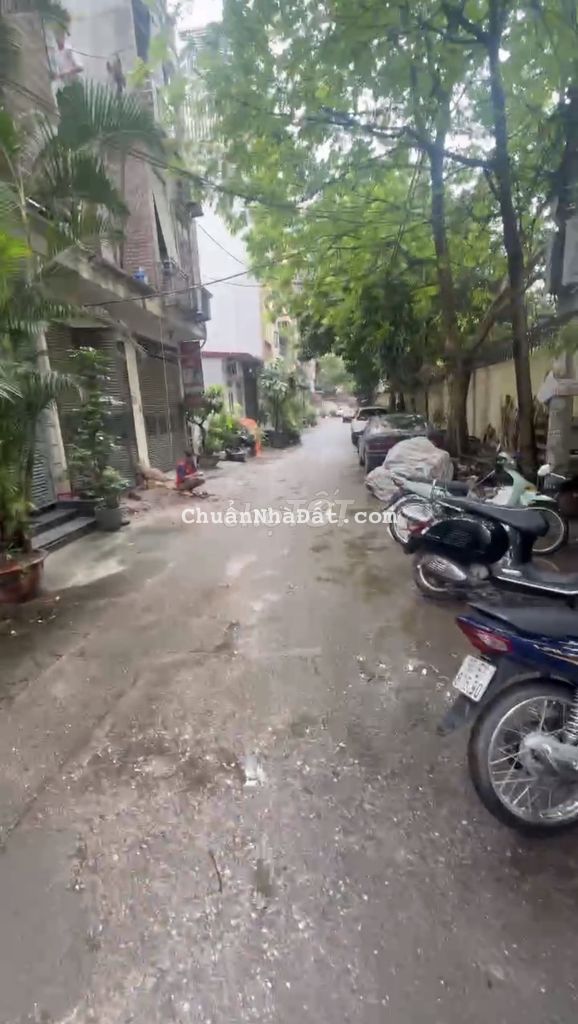 Nhà 2PN, ngõ nông 2 oto tránh nhau