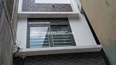 NHÀ 1 trệt 2 LẦU 1 sân thượng ngay SVD Phú Thọ - 3/2 kế bên DH y dược