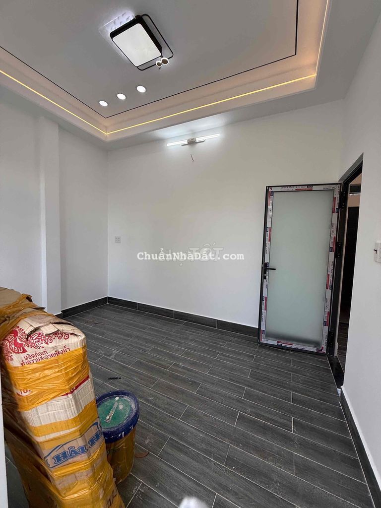 Nhà Đang xây DỰNG Hết tiền cần bán gấp trả vật tư