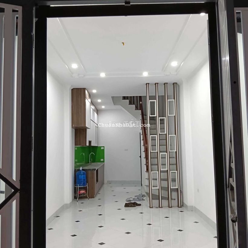 Cho thuê NGUYÊN CĂN  An Khánh Hoài Đức, 32m2, 5tầng. 7.6tr/tháng.