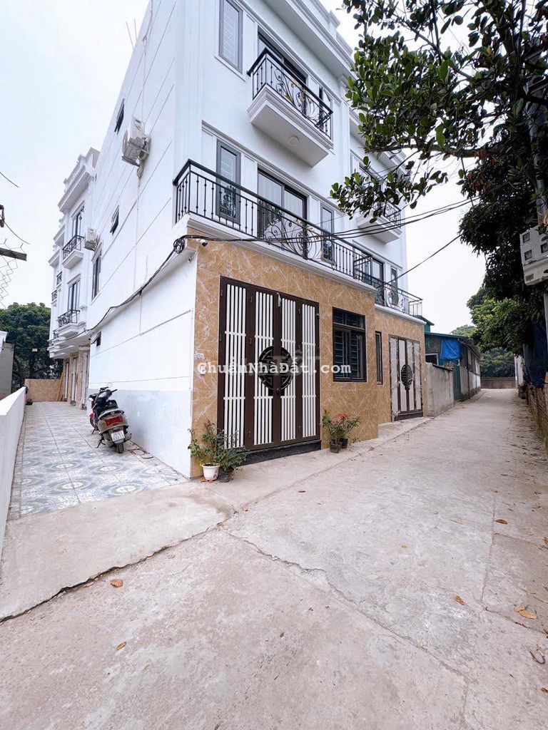 *** 41m X 3T ở ngay.Ngõ Ôtô ghé cửa,300m ra CHỢ,đi ĐH PHENIKA 10P