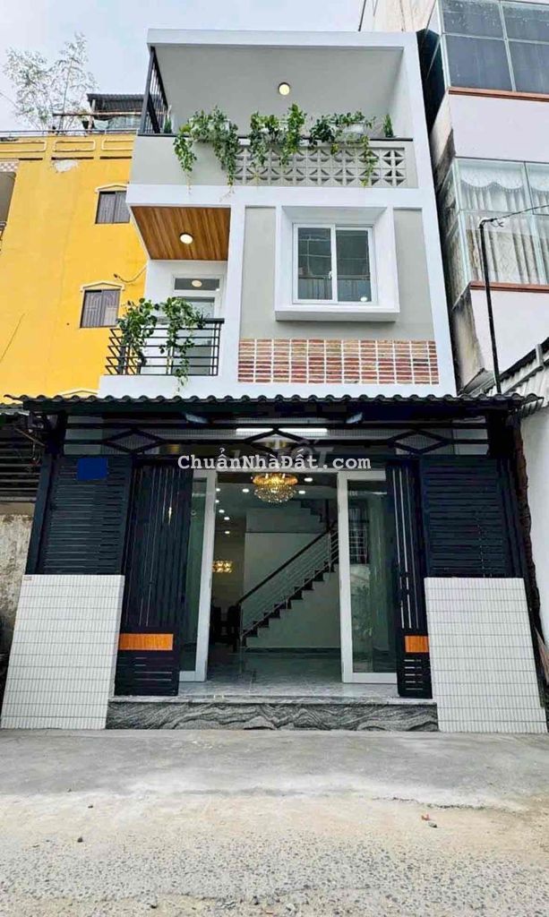 CÔ TUYẾT BÁN NHÀ TRẦN XUÂN SOẠN, QUẬN 7. GIÁ 3TỶ730/56,4m2(4,7x12M)